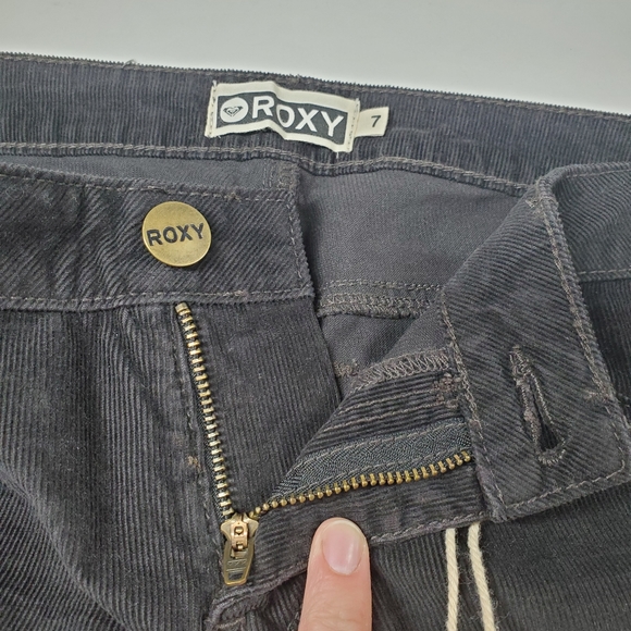 Roxy Black Corduroy Long Skinny Pants - Picture 5 of 6